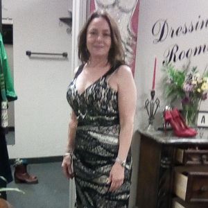 Meet your Posher, Helen